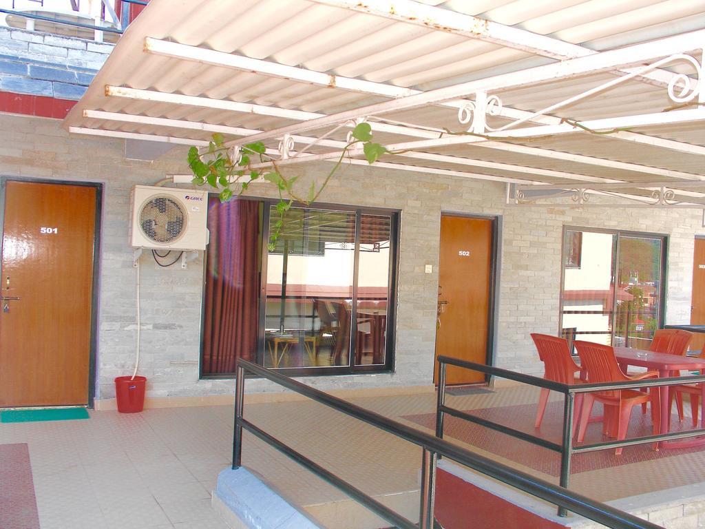 The North Face Inn Pokhara Exterior foto